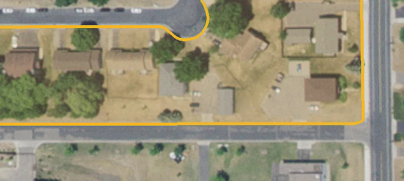 7634 Woodlawn Dr
