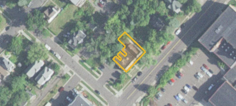 25 4th St