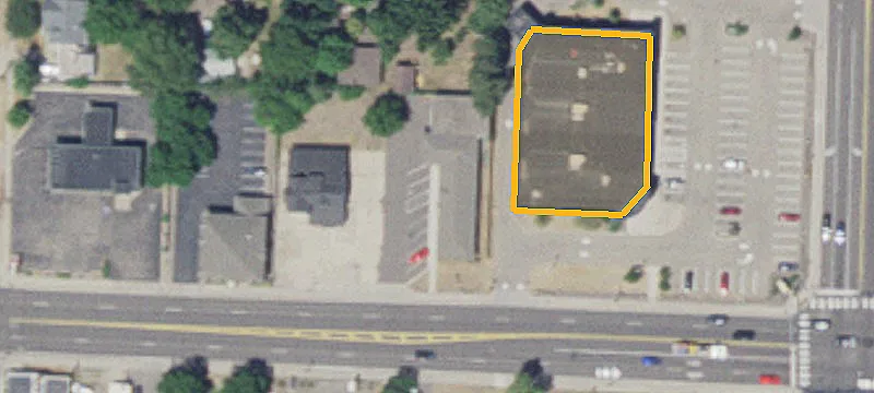 633 Main St