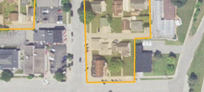 La Crescent, MN 55947