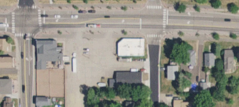 1724 Main St