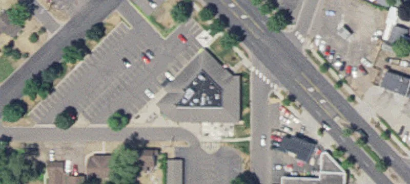 400 Main St