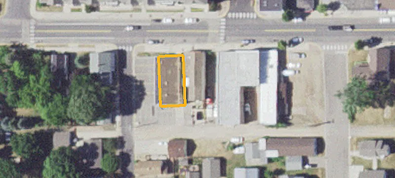 325 Elm W St
