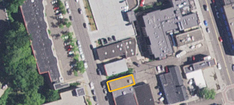 225 2nd N St