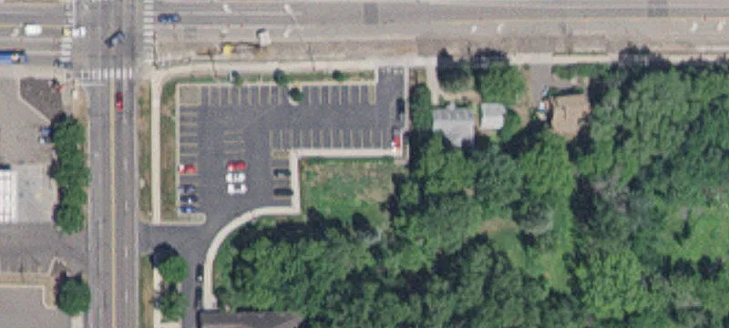 600 County Rd B W B