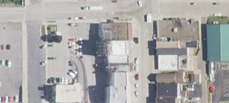 228 Main St