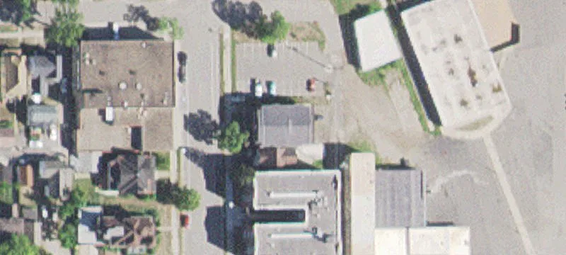 213 5th Ave