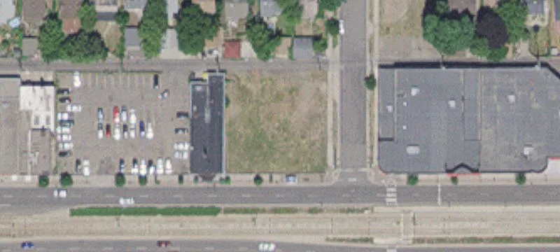 1401 University W Ave
