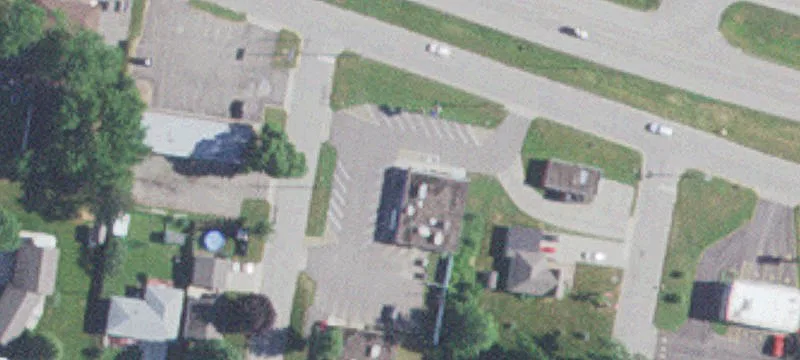 3019 Service Dr