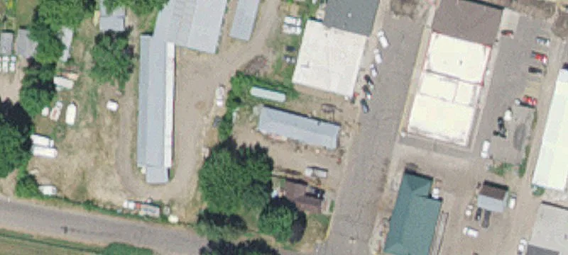 216 Broadway S Ave