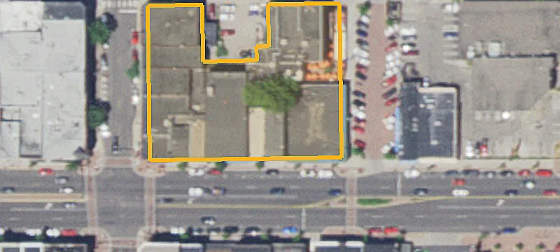 215 Main St