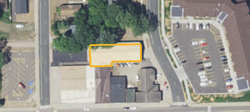 26122 Main St
