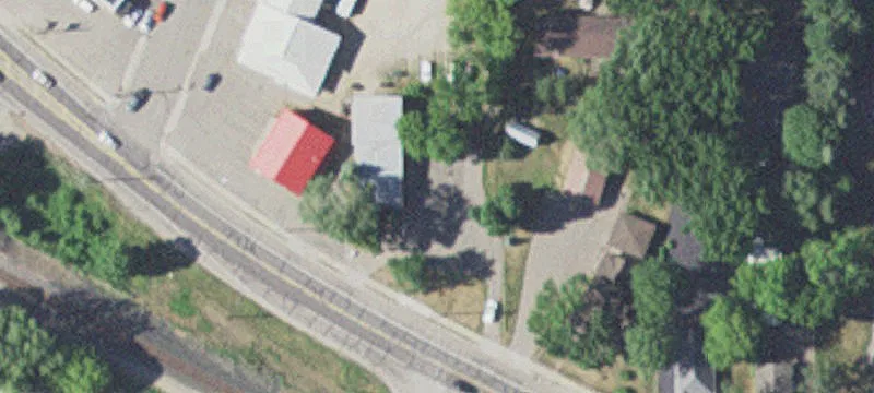 210 Elm E St