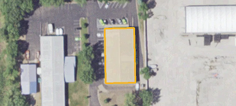 208 Dundas Rd
