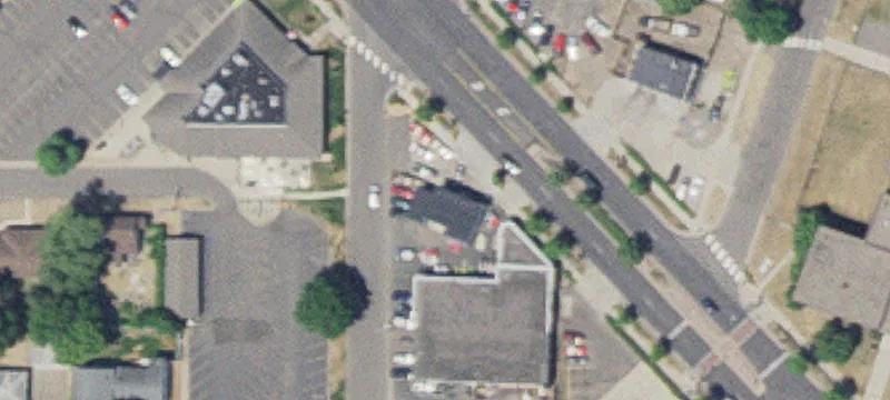 318 Main St