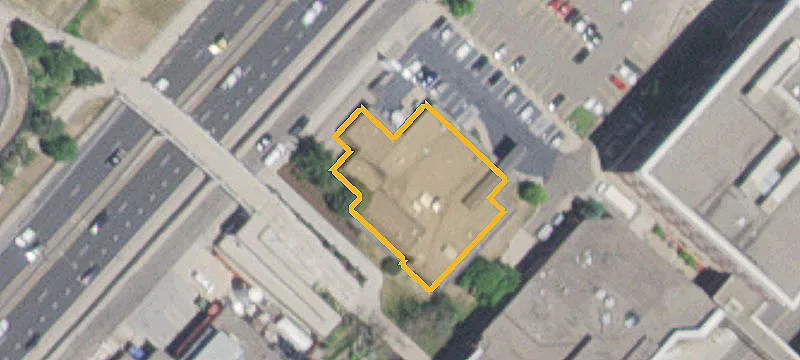 250 Thompson St