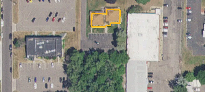 250 Wentworth E Ave, Unit 1
