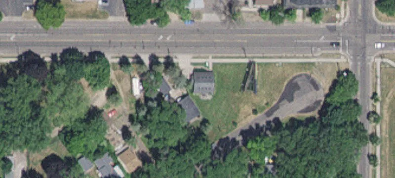 886 Jefferson Ave