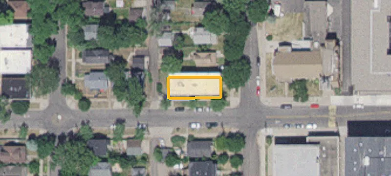 425 Roy N St