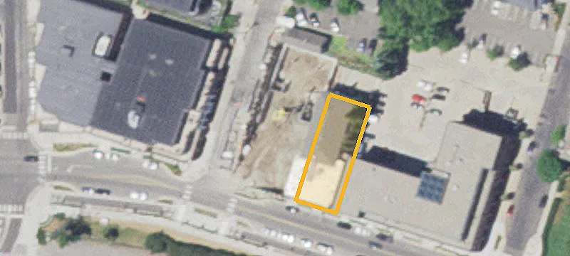 401 Lk E St