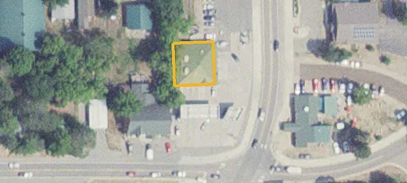 21004 County Rd 1st 1