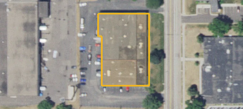 825 Boone N Ave