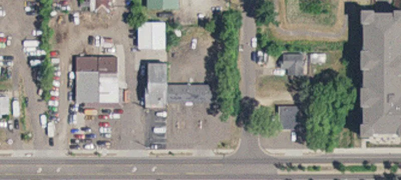 1239 Frost Ave
