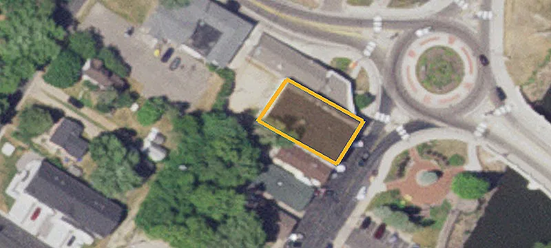 105 Lewis S Ave, Unit 109