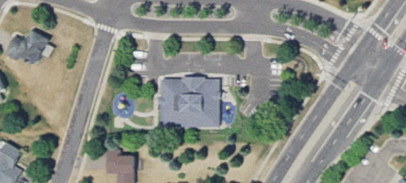 9051 White Oaks Trl