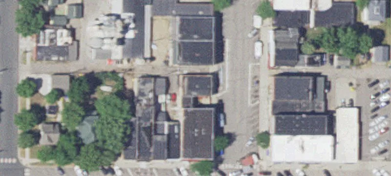 110 Meridian St