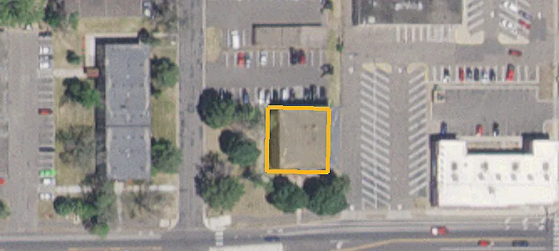 175 Larpenteur W Ave