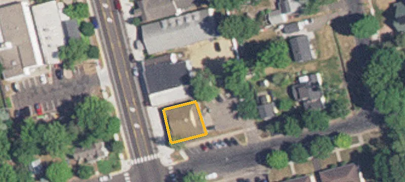 241 3rd N St