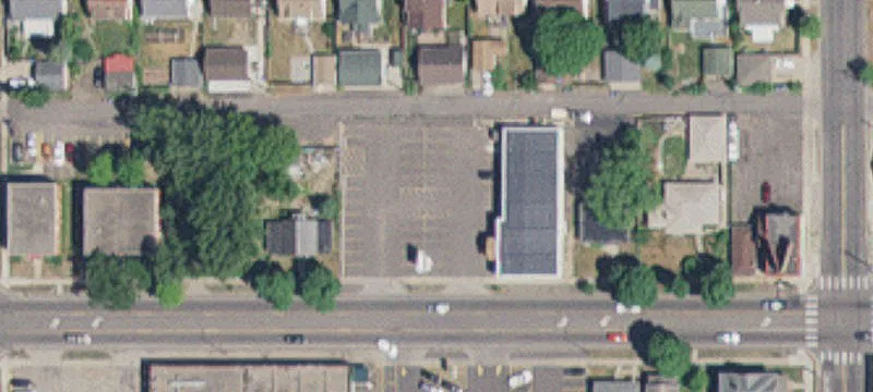 911 Maryland E Ave