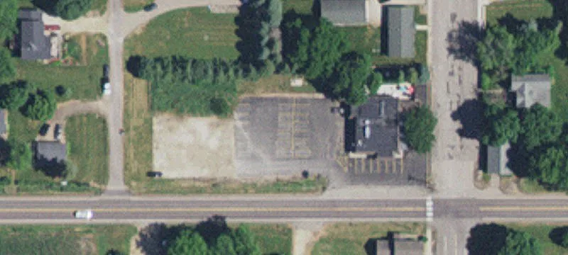 8485 240th E St