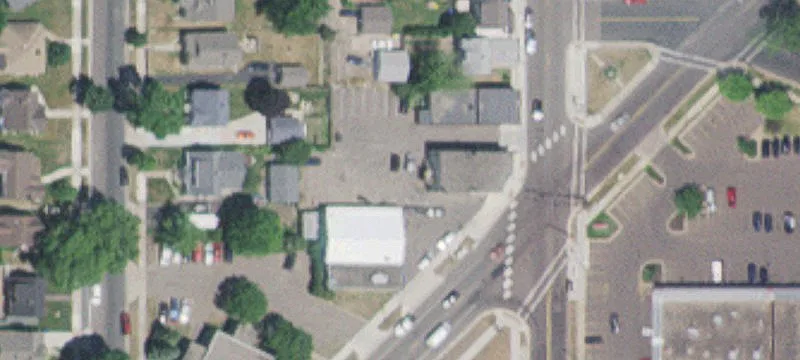 999 Smith S Ave