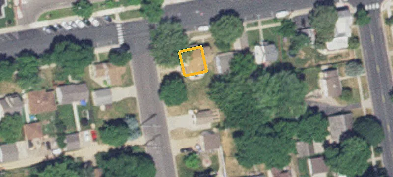136 5th W Ave