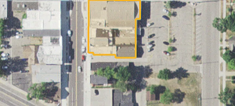 53 Oak S Ave