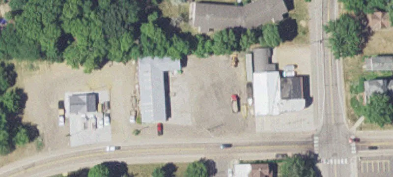 210 Lk W St