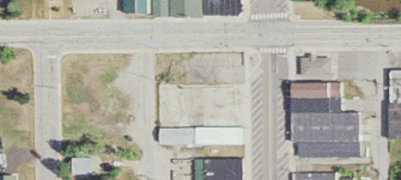 5 Riv St