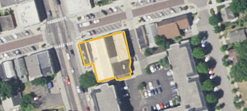 110 2nd St