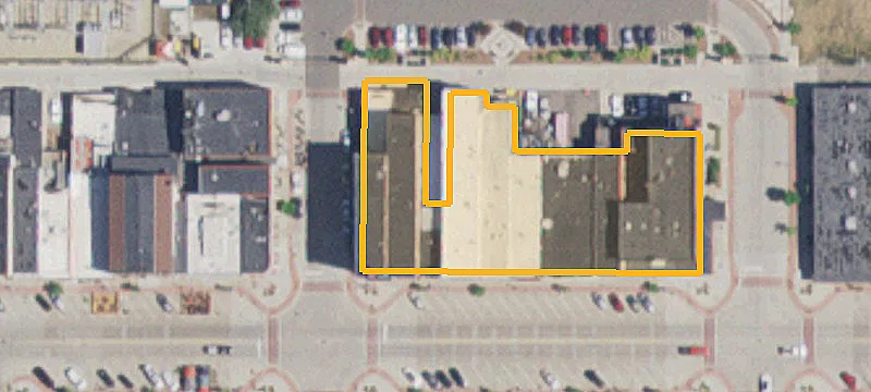 205 2nd E St