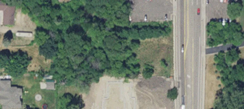 3517 Douglas N Dr