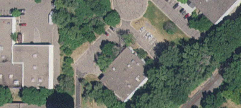 400 Commerce Ct