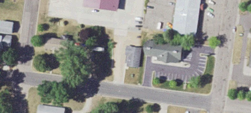218 Wilson E St