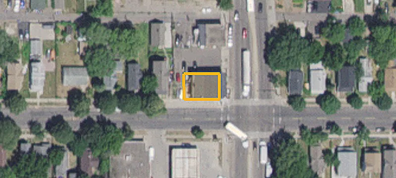 621 Thomas Ave, Unit 3
