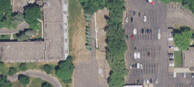 201 Little Canada E Rd