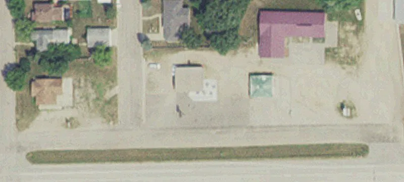106 2nd St