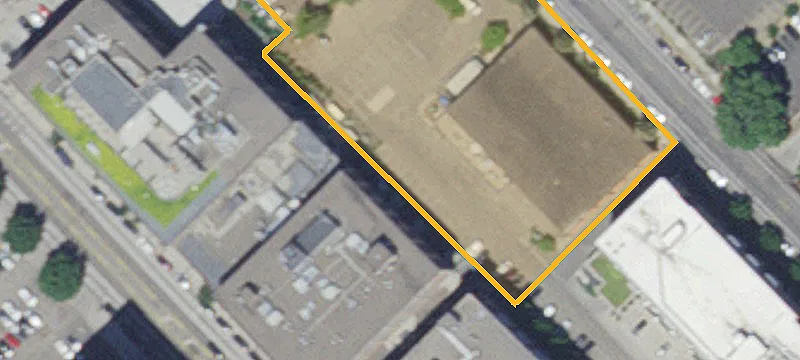 720 Washington N Ave