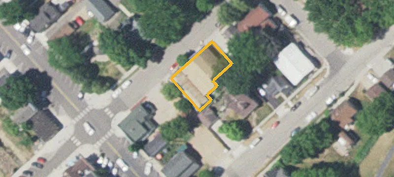 109 3rd E St