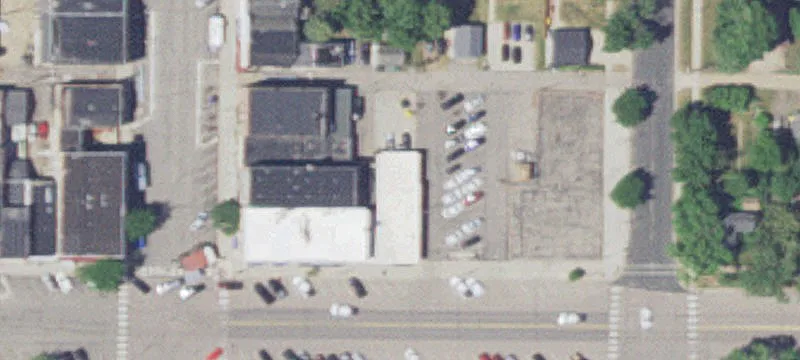 106 Main St